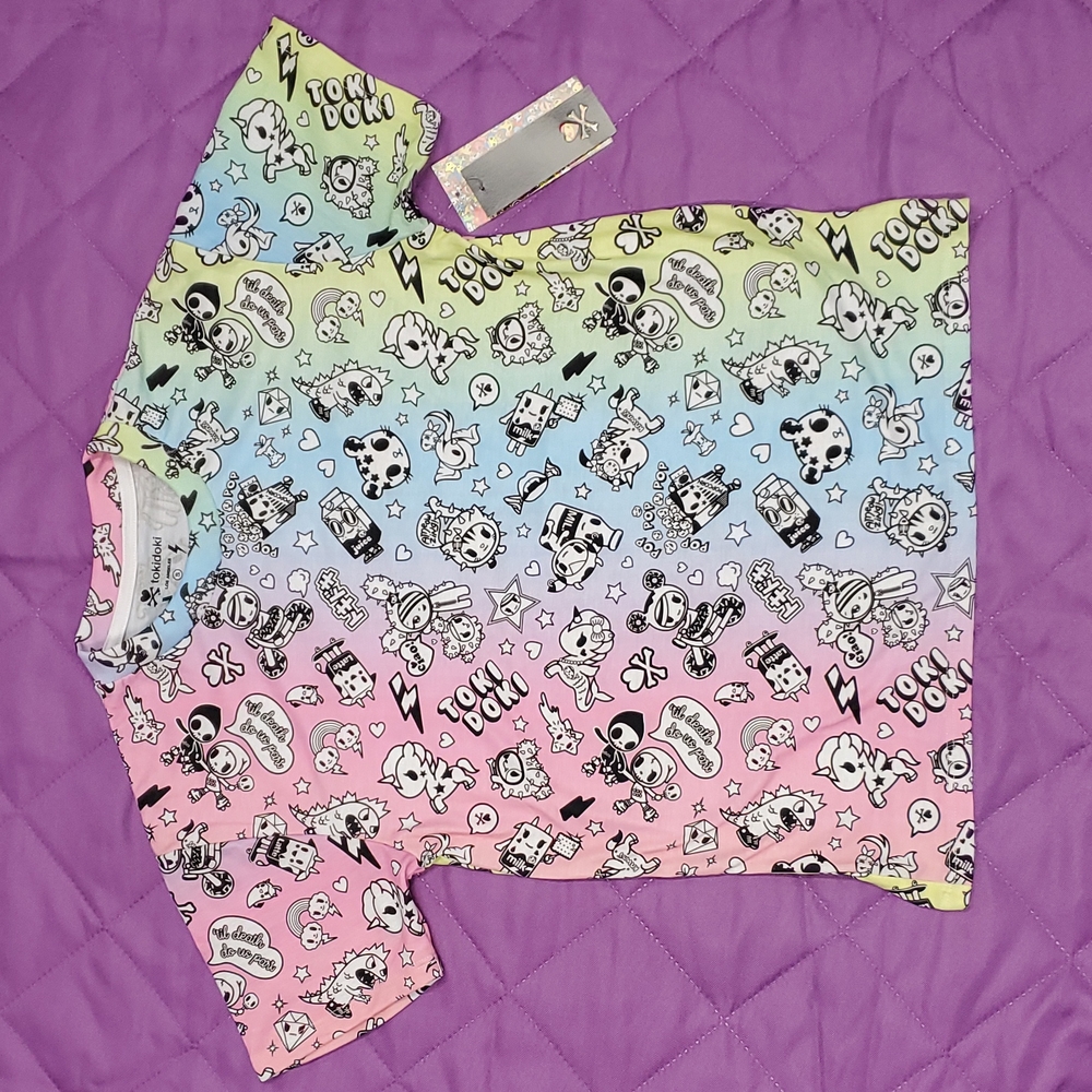 Brand new tokidoki rainbow pastel party boy fit tee size small